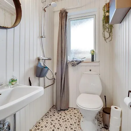 Feriehus Maybrit - 50m From The Sea By Interhome