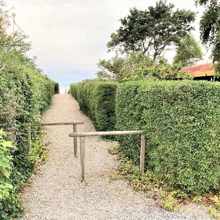 Maybrit - 50m From The Sea By Interhome