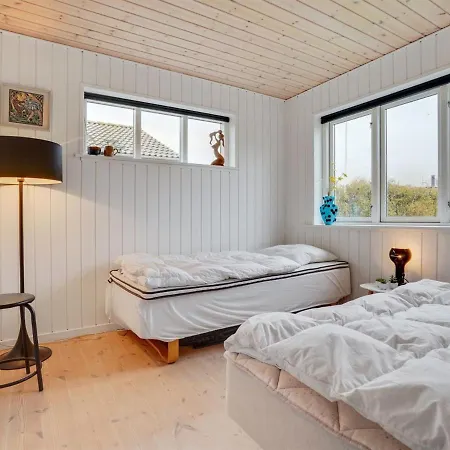Maybrit - 50m From The Sea By Interhome Feriehus Assens