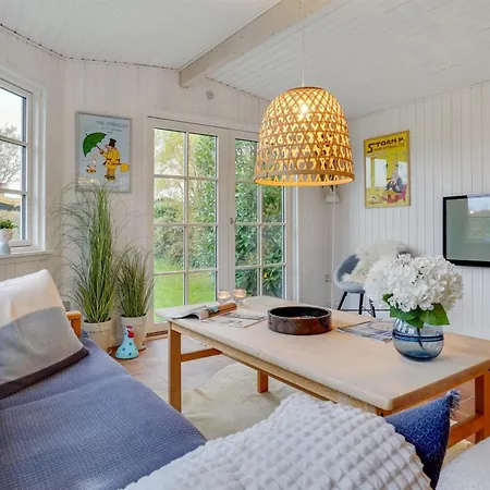 Feriehus Maybrit - 50m From The Sea By Interhome