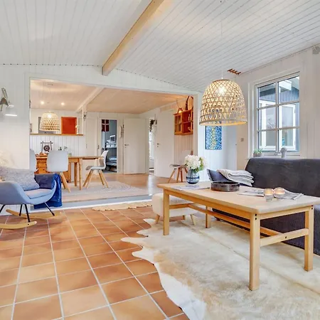 Maybrit - 50m From The Sea By Interhome Feriehus Assens